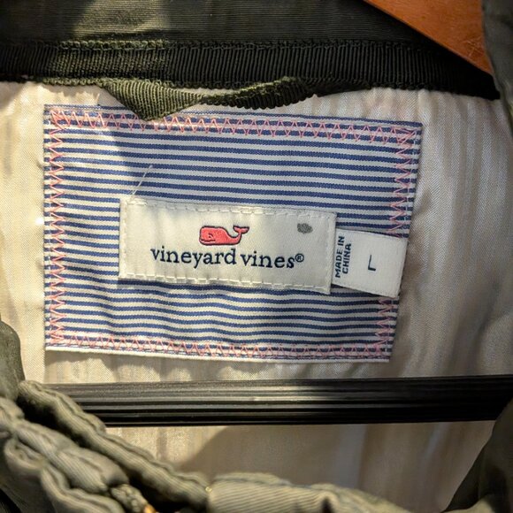 Vintage Vibe: Vineyard Vines Quilted Olive Green Hunting Vest w/ Suede Trim - Picture 5 of 6